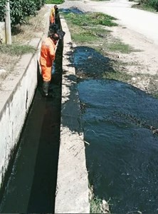 پاکسازی کانالهای سطح شهر خیابان شهید نیکجویان- شهرداری کیاکلا